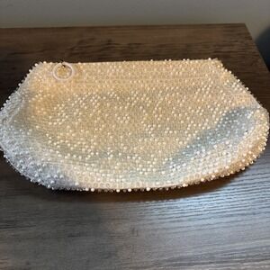 Vintage 1950's Ivory Cream Lumured Corde Bead Clutch Purse Zipper Top